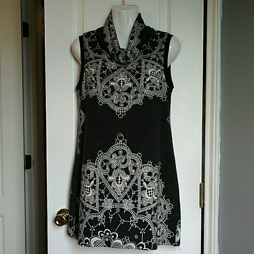 Turtleneck sleeveless sweater dress